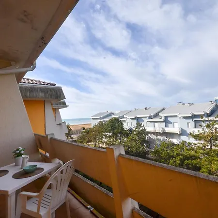 Carina Apartment